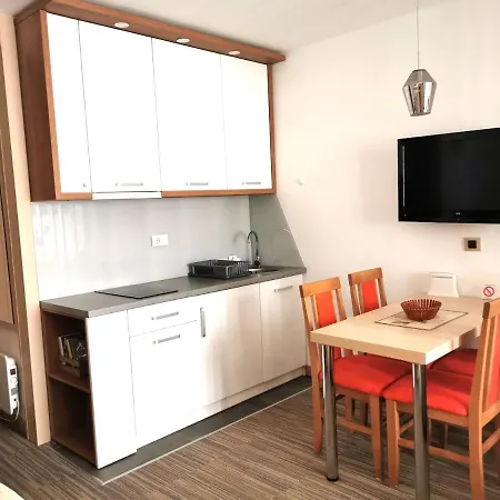 Premia Konaci * Kopaonik